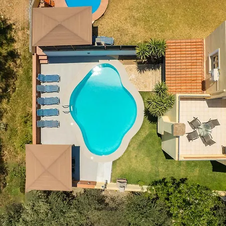 ヴィラ Ocean ヘルソニソス